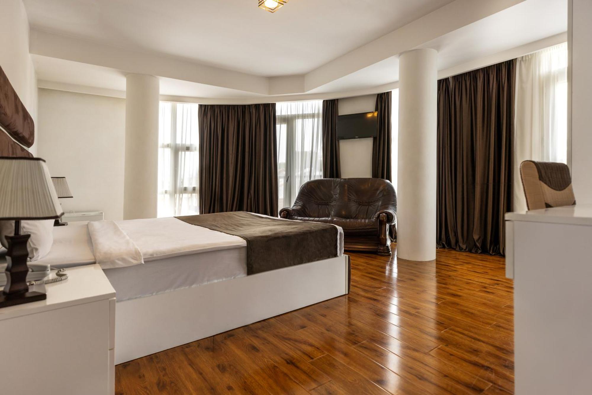 Hotel Grand Palace Tbilisi Phòng bức ảnh