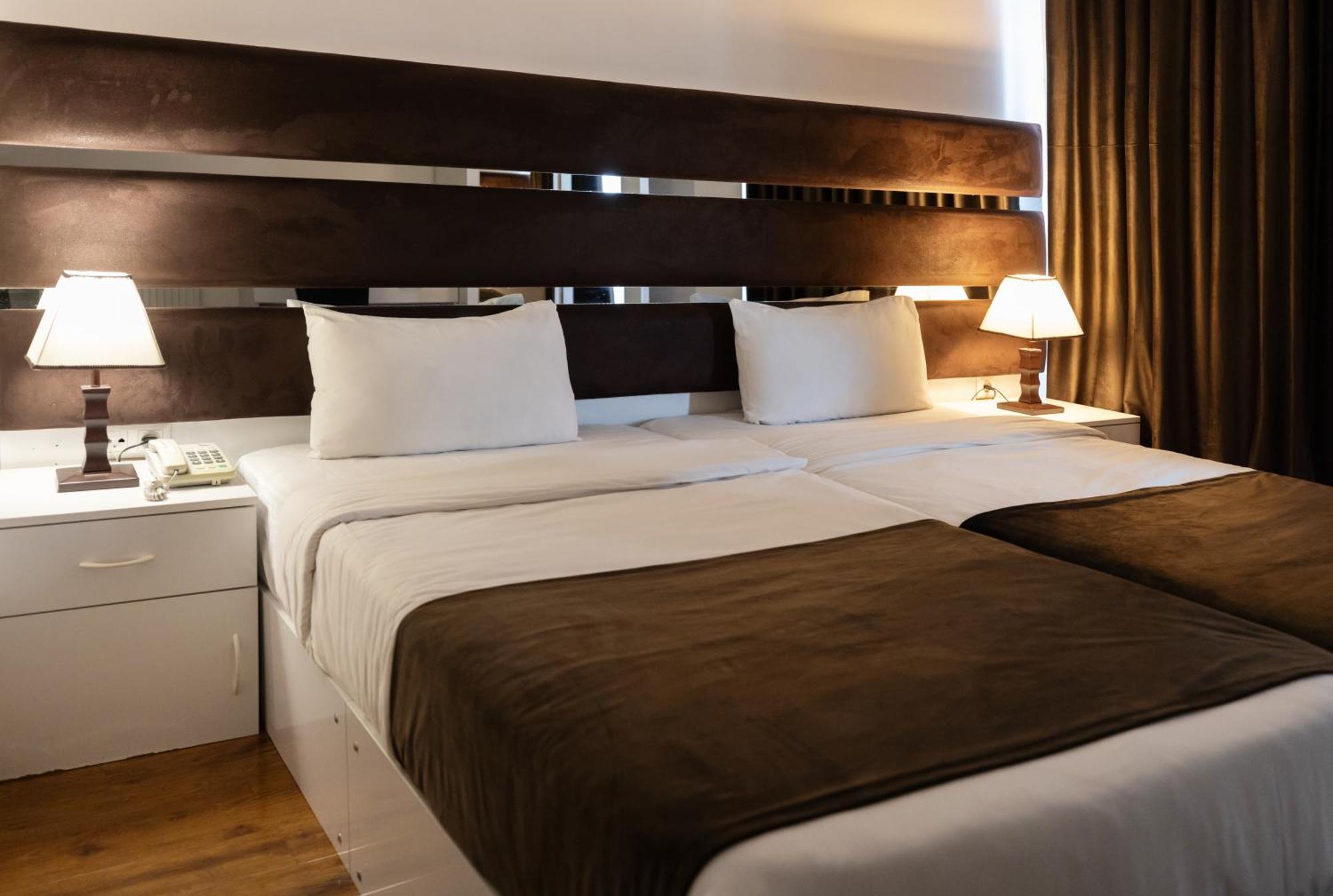 Hotel Grand Palace Tbilisi Phòng bức ảnh
